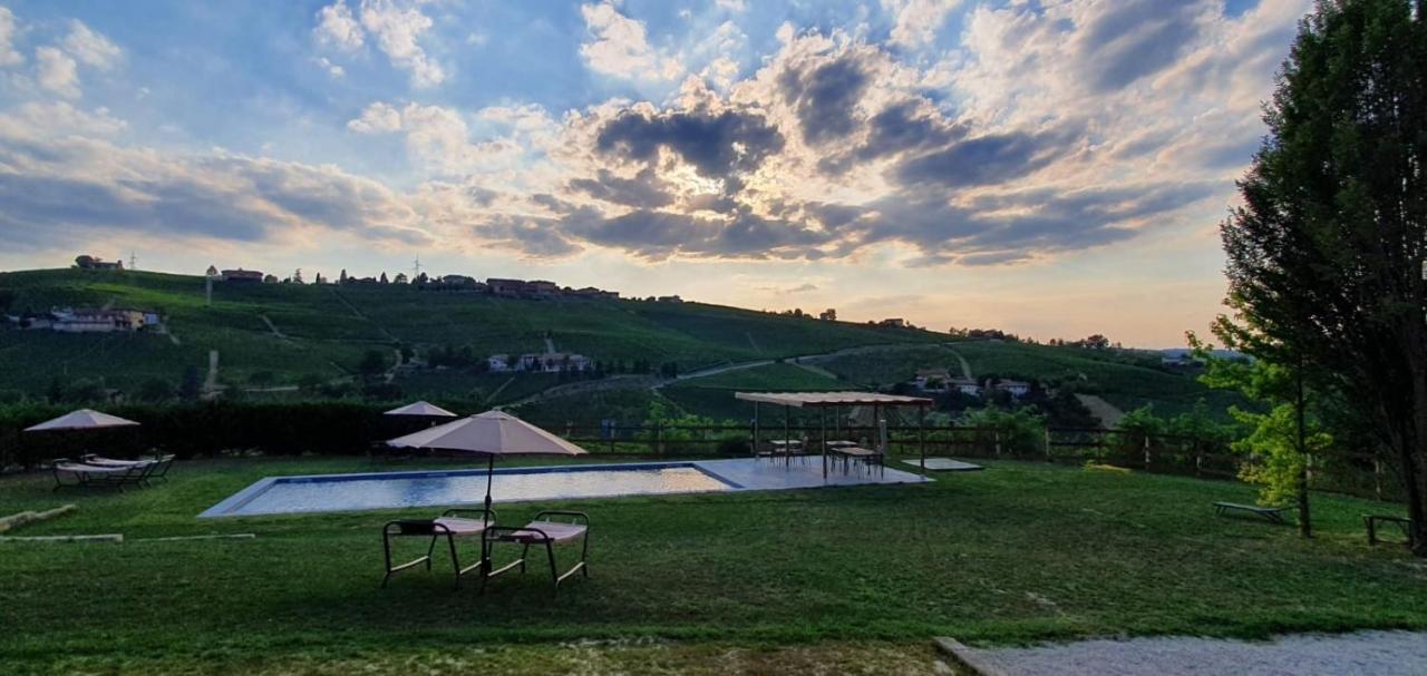 B&B Cascina Gaione Via Gallina,18B 12052 Neive Cn 외부 사진