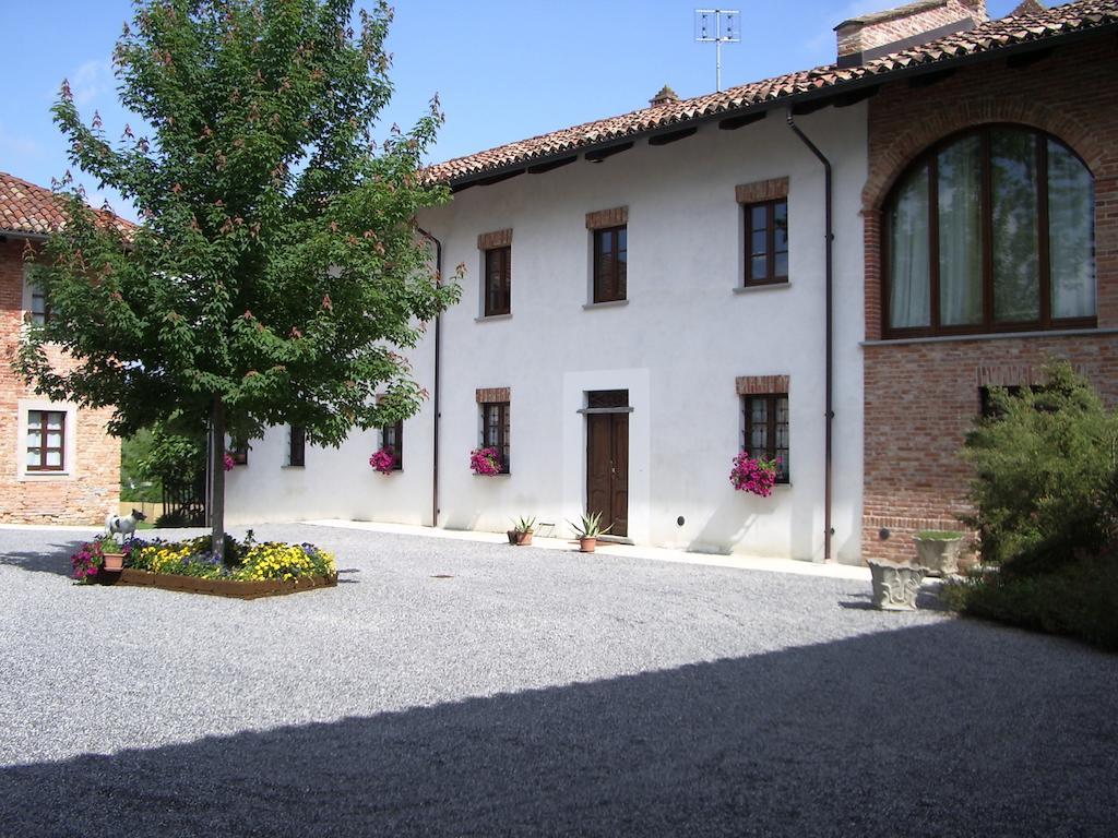 B&B Cascina Gaione Via Gallina,18B 12052 Neive Cn 외부 사진